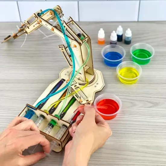 ArtSkills&reg; Epic Lab Hydraulic Machines STEM Kit {8}