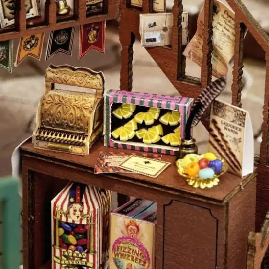 Wizardi Magic Shop Miniature Dollhouse Roombox Kit {5}