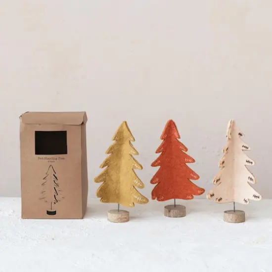 Hello Honey&reg; 26" Wool Felt Tree Set with Color Contrasting Stitch & Wood Slice Base {3}