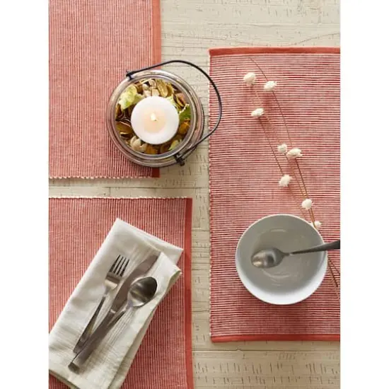 DII&reg; 2-Tone Ribbed Placemats, 6ct. Red and white {6}