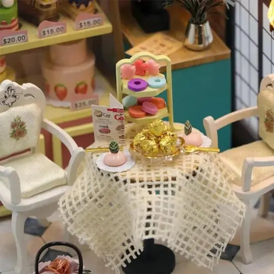 Wizardi Dessert Caf&eacute; Miniature Dollhouse Roombox Kit {6}