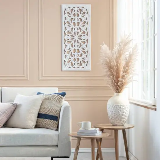 Habitat Augustus White Leaner Wood Wall Medallion {5}