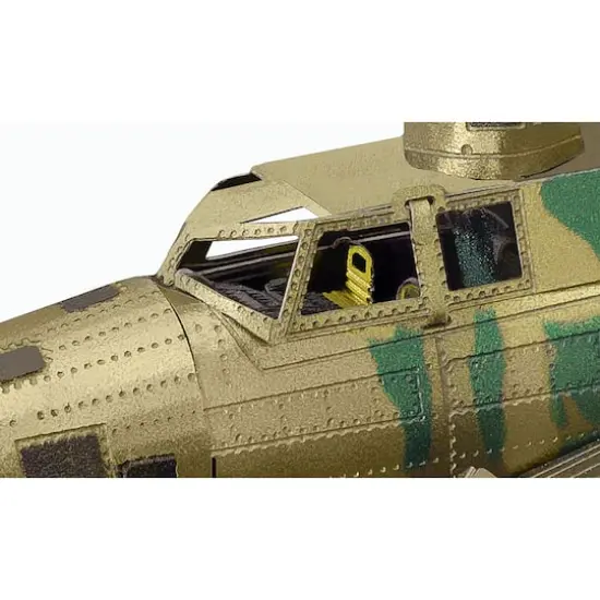 Metal Earth&reg; B-17 Flying Fortress&trade; Steel Model Kit {9}