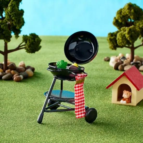 Miniatures Barbecue Grill by Make Market&reg; {3}