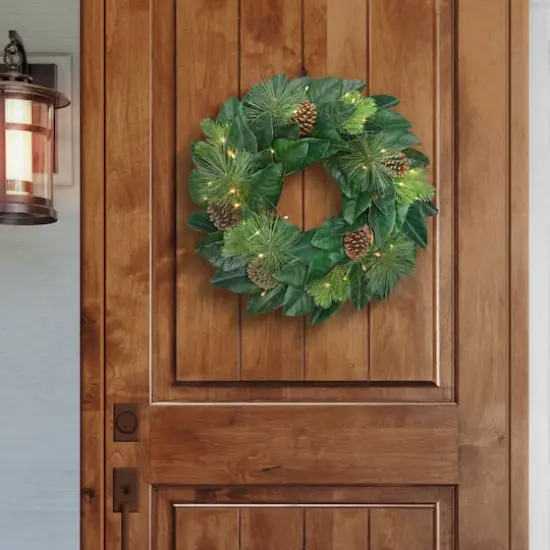 24" Pre-Lit Magnolia Wreath {4}