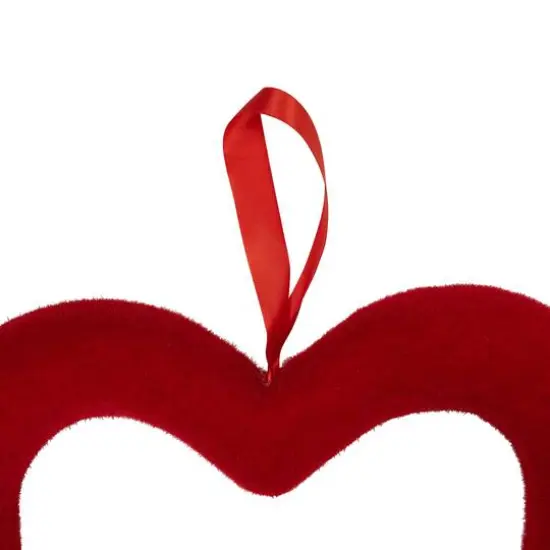 Heart Trio Valentine's Day Wall D&eacute;cor {6}