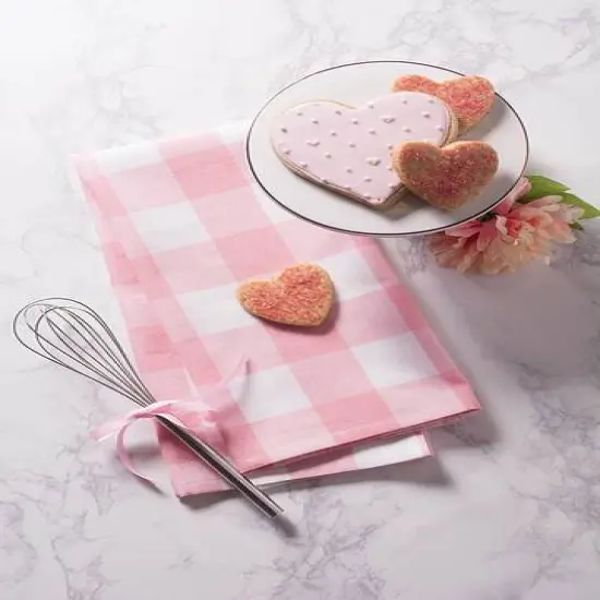 DII&reg; Pink Buffalo Check Dishtowels, 3ct. {8}