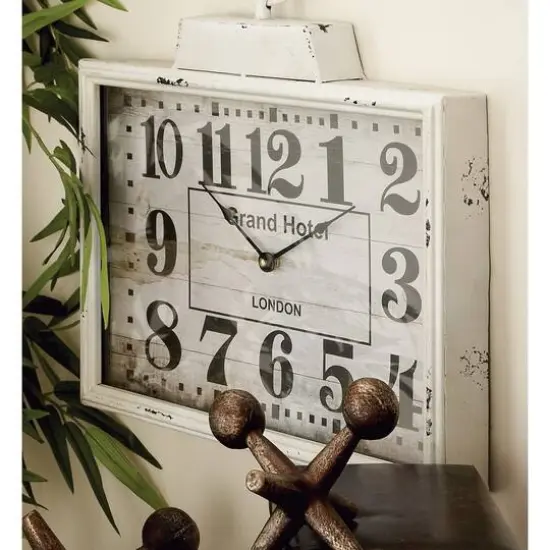 16" White Metal Vintage Wall Clock {9}