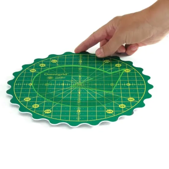 Omnigrid&reg; 360 8" Rotating Cutting Mat {3}