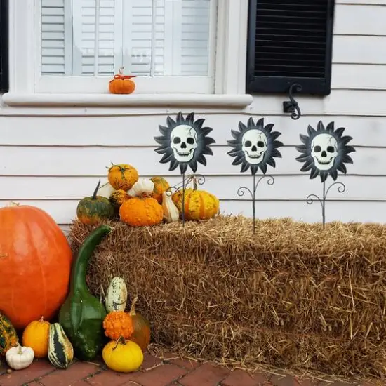 Glitzhome&reg; 24" Halloween Metal Sunflower Skulls Glow-in-Dark Yard Stakes, 3ct. {5}