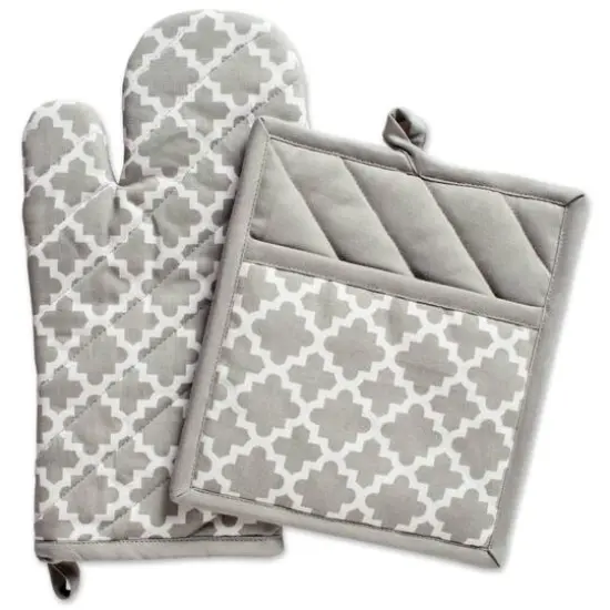 DII&reg; Gray Lattice Oven Mitt & Potholder Set {1}
