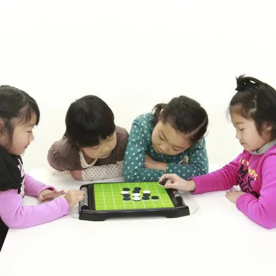 Toy Time Go Reverse Magnetic Travel Board Game {8}