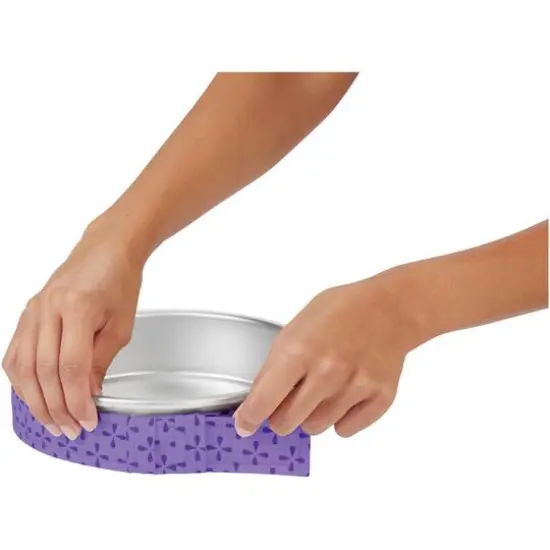 Wilton&reg; Bake-Even Cake Strips, 2ct. {3}