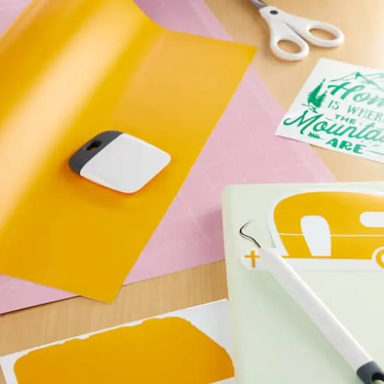 Cricut&reg; Permanent Smart Vinyl&trade; Maize Yellow {3}