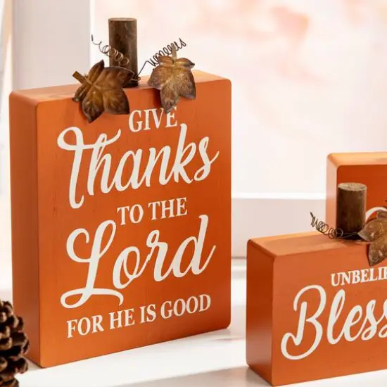 GlitzHome&reg; Fall Wooden Pumpkin Tabletop Sign Set {12}