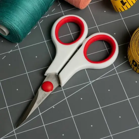 SINGER&reg; 4.75" Embroidery Scissors {9}