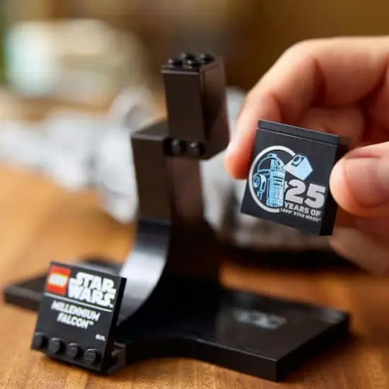 LEGO&reg; Star Wars&trade; Millennium Falcon&trade; Set 75375 {7}