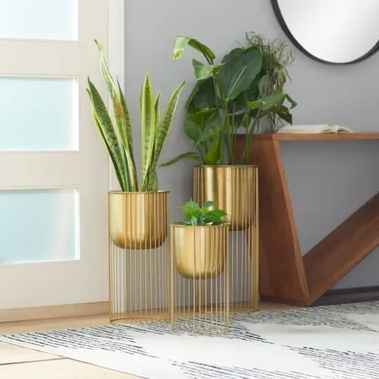 Gold Metal Contemporary Glam Planter Set {8}