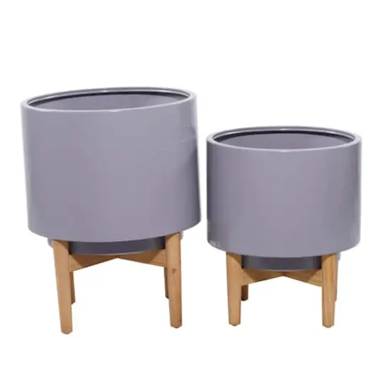 Gray Iron Contemporary Planter Set {1}