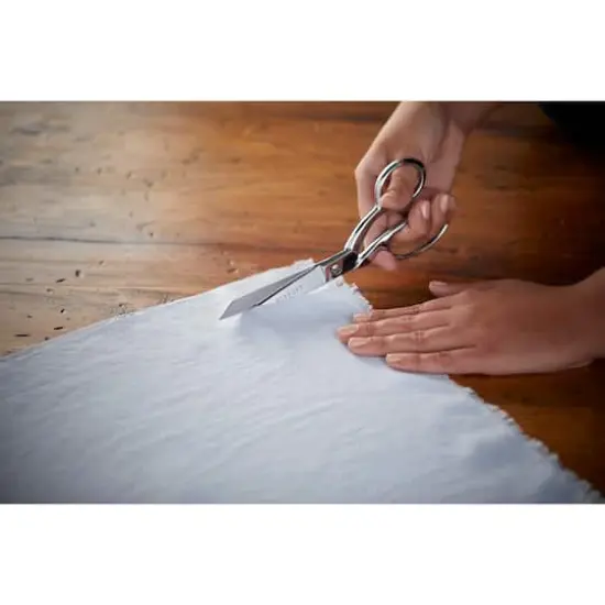 Gingher&reg; 8" Serrated Knife-Edge Dressmaker Shears {3}