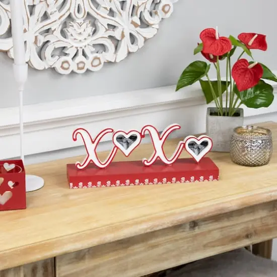 12" Valentine's Day Heart & Floral "XOXO" Photo Frame  {3}