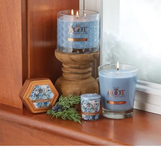 Root Candles Signature 3-Wick Honeycomb Beeswax Blend Jar Candle Frosted Juniper {4}