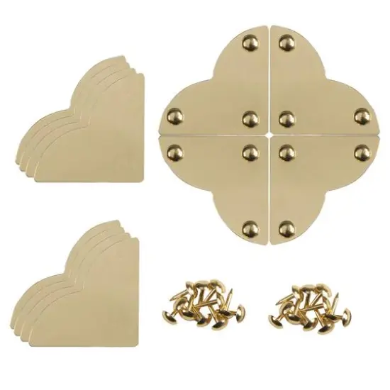 Dritz&reg; Home Small Brass Smooth Quatrefoil Corners, 3 Pack {9}