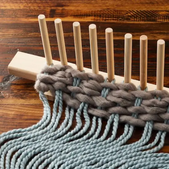 Peg Loom by Loops & Threads&reg; {3}