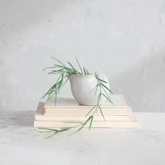 Hello Honey&reg; 5" White Stoneware Shell Planter {5}