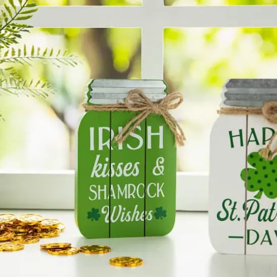 Glitzhome® 7" Set of 3 St. Patrick's Wooden Mason Jar Table decor {5}