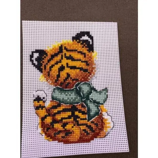 MP Studia Baby Tiger Christmas Tree Ornament Plastic Canvas Counted Cross Stitch Kit {5}
