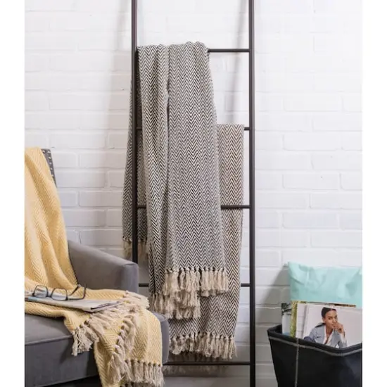 DII&reg; Tango Red Chevron Handloom Throw {4}