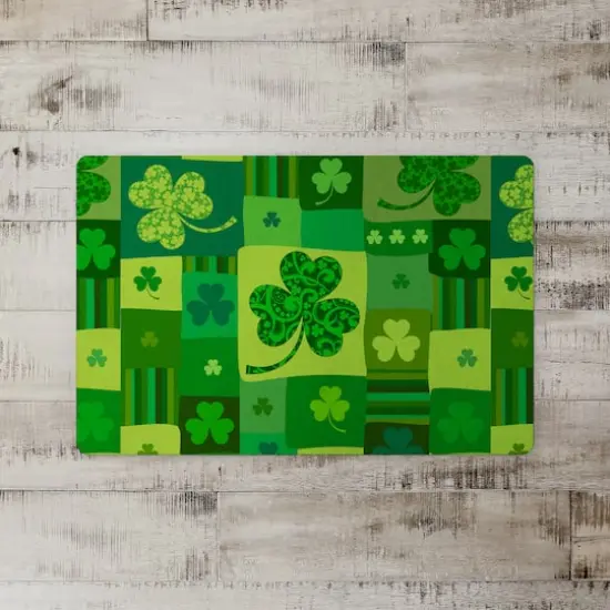 Clover Patchwork Pattern Floor Mat {3}