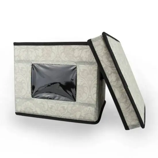 DII&reg; Damask Dessert Plate Storage Container {6}