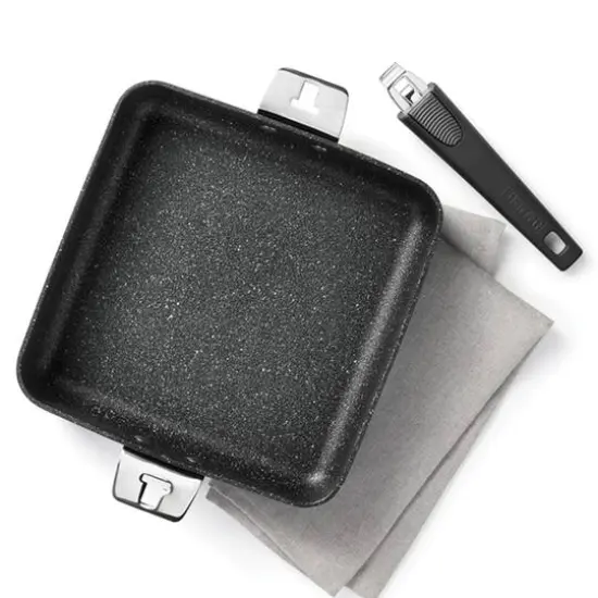 The Rock&reg; by Starfrit&reg; 9" Fry Pan & Square Dish with T-Lock Detachable Handle {5}