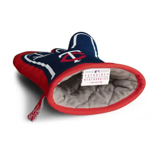 MLB #1 Oven Mitt Minnesota Twins {5}