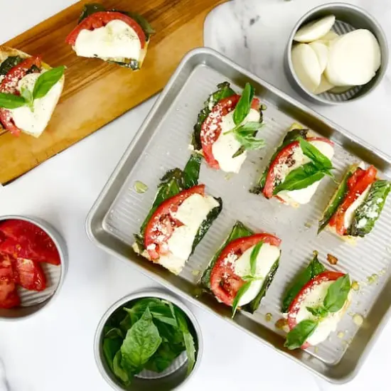 USA Pan&reg; Quarter Sheet Pan {4}