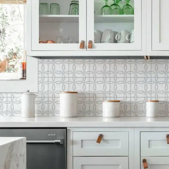 RoomMates Interlocking Circle Tile Backsplash Giant Decals {4}