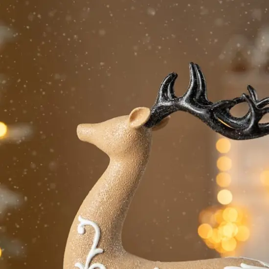 Glitzhome&reg; Reindeer Table D&eacute;cor Set {7}