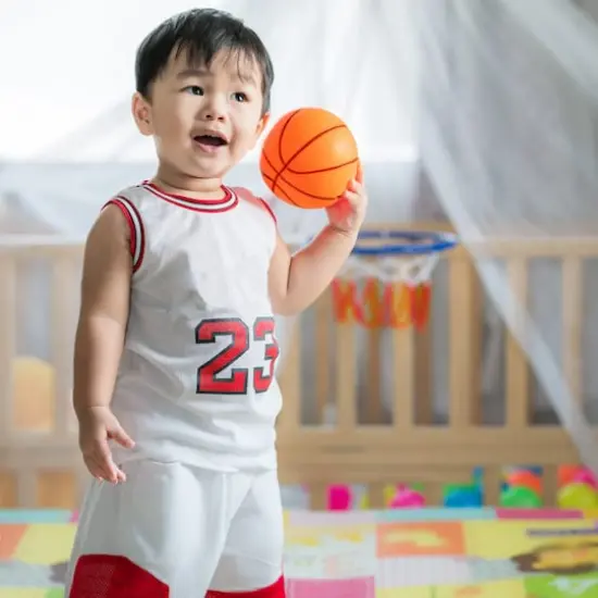 Toy Time Kid's Mini Basketball Hoop {7}