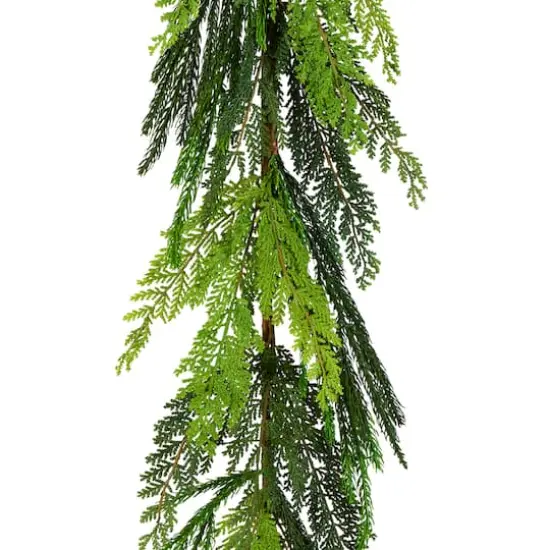 5ft. Christmas Green Leaf Cottage Garland {1}