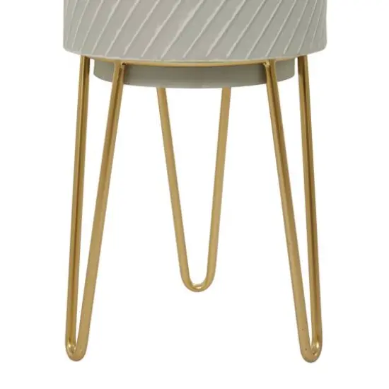 White Metal Modern Planter Set {6}