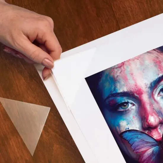 Lineco&reg; 3" Clear Polypropylene Photo Mounting Corners {3}