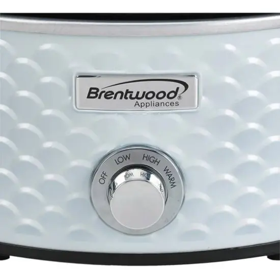 Brentwood White 4.5qt. Scallop-Pattern Slow Cooker {7}