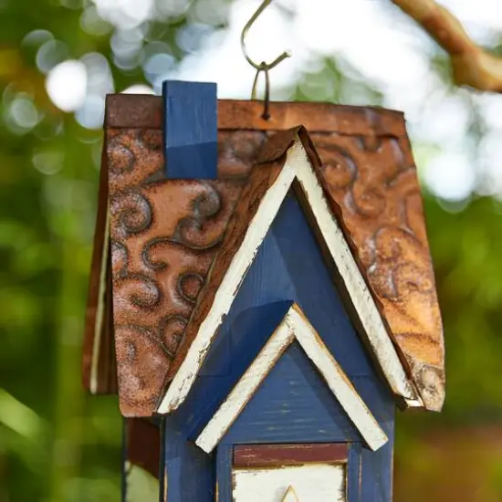 Glitzhome&reg; 12.25" Patriotic Distressed Wood Villa Birdhouse {6}