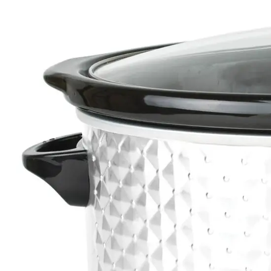 Brentwood Pearl White 7qt. Quilted-Pattern Slow Cooker {3}