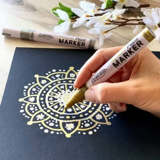 ArtSkills&reg; Silver & Gold Oil Based Paint Markers {7}