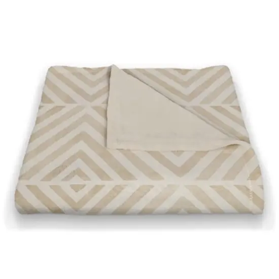 Cream Diamond Pattern Coral Fleece Blanket {3}