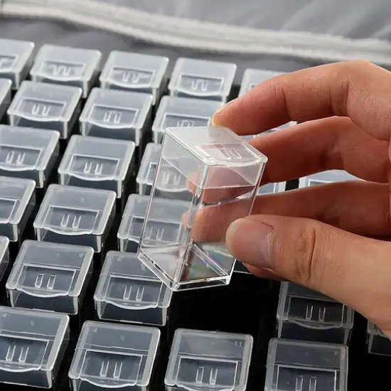 Sparkly Selections Black Diamond Painting Storage Case with 100 Containers {3}