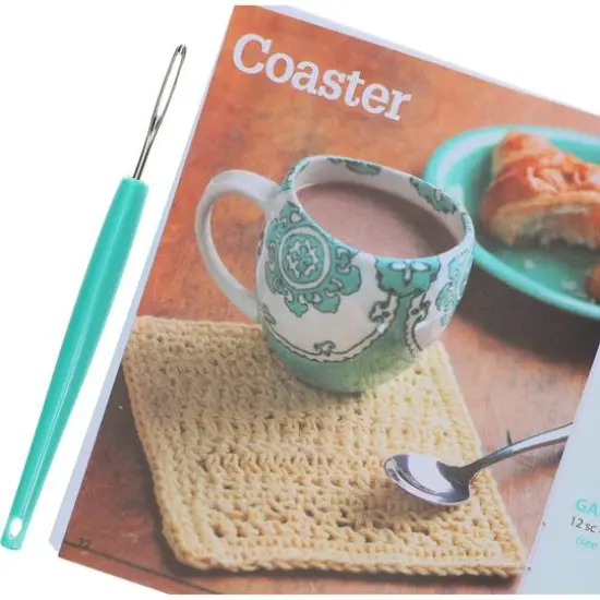 Leisure Arts&reg; Learn to Loop Crochet Book Kit {6}